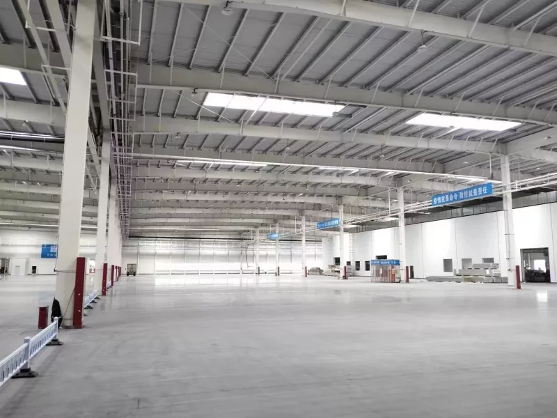 Ndërtim Magazinash me Struktura Çeliku Multi Span
