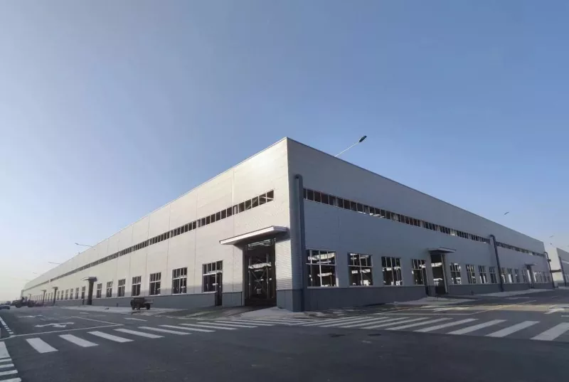Korniza e portalit Ndërtimi i magazinës së çelikut