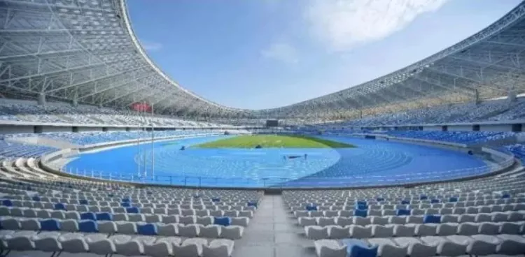 Stadiumi i Qendrës Sportive Steel Design