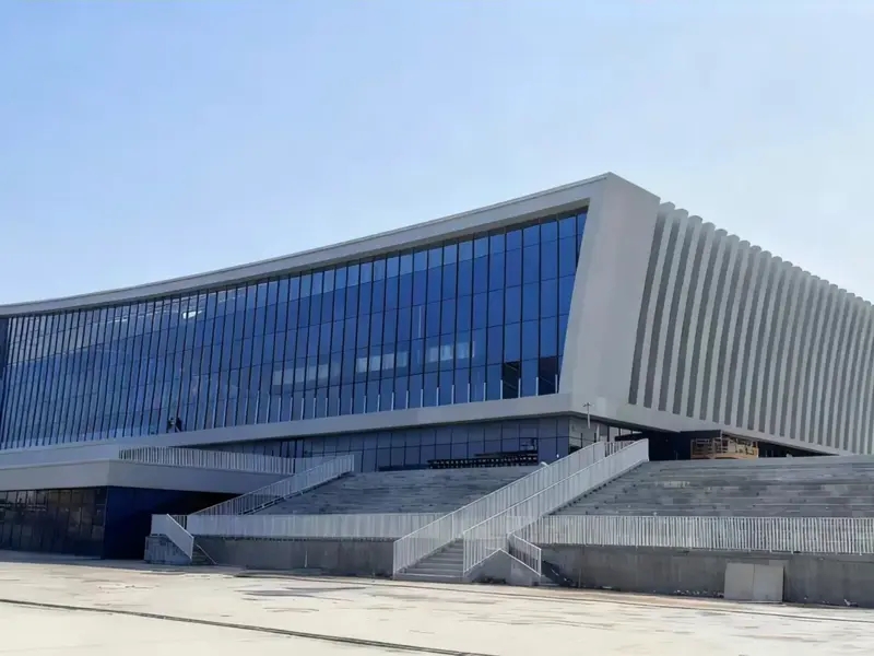 Gjimnazi i shkollës Strukturë çeliku Gjimnazi i shkollës Strukturë çeliku